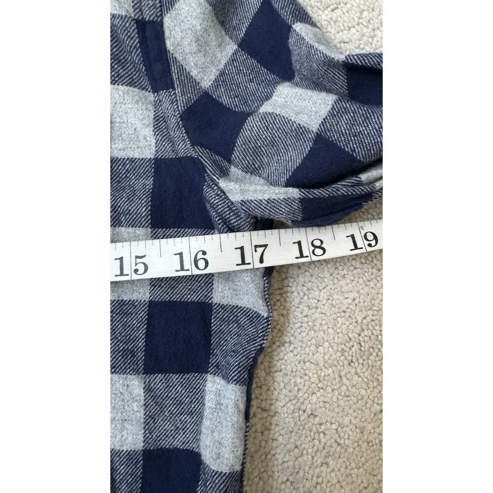 Gap Boys 8 Navy/Gray Plaid 100% Cotton Flannel Button Down Collared Shirt